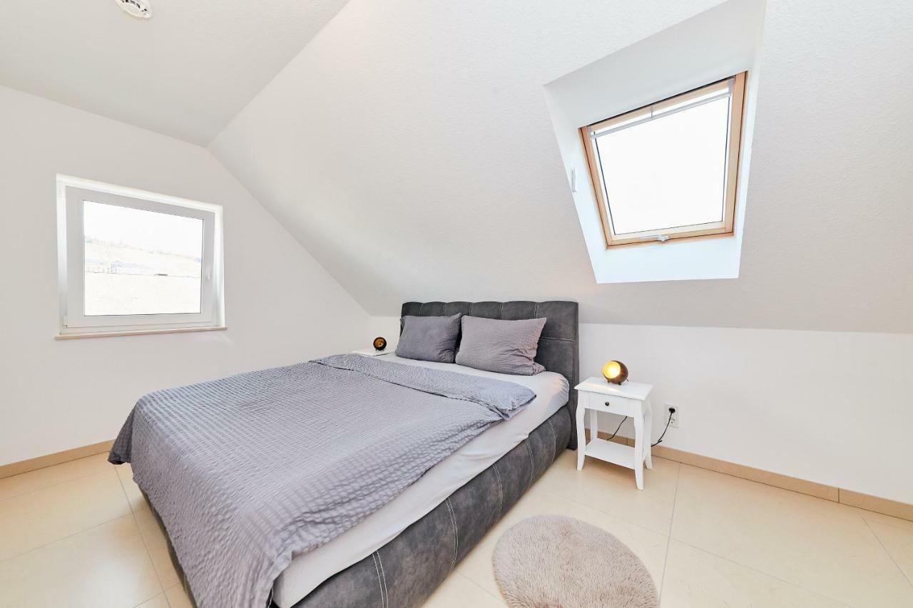 Ferienwohnung Bella Vista ベルンカステル・クース エクステリア 写真